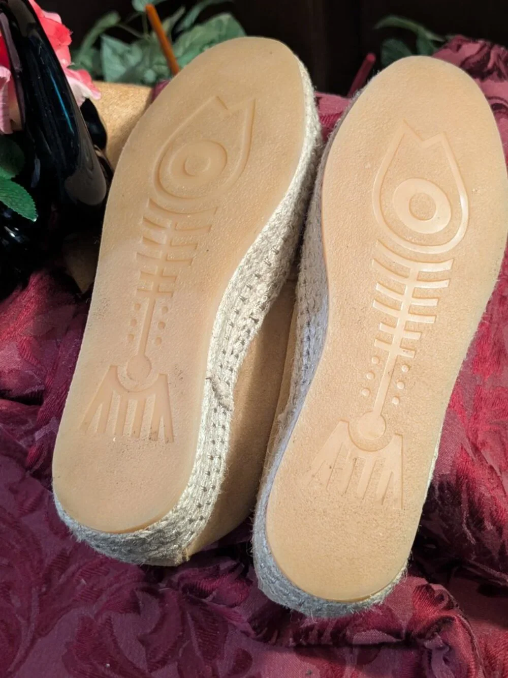 Pajar Canada Shoes -Tan Suede/leather -Deck style wedge - Sz 8.5 (39)